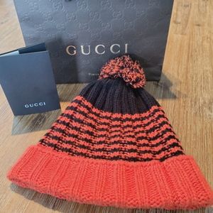 Gucci winter hat size small authentic